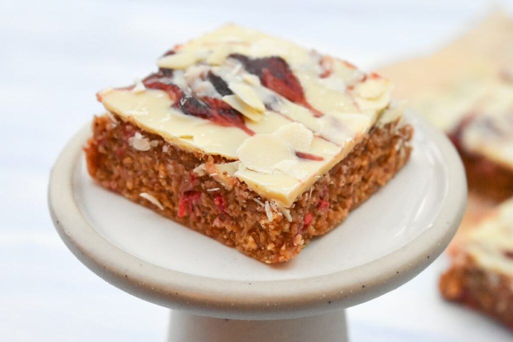 Almond raspberry bars.