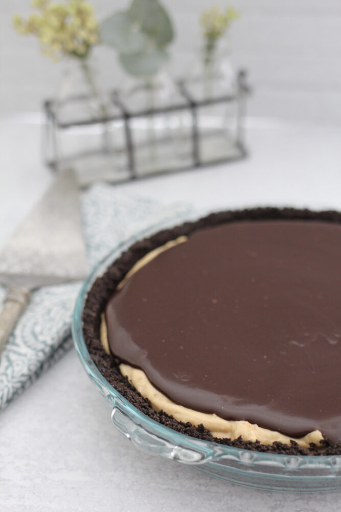 Peanut Butter Pie with Homemade Fudge